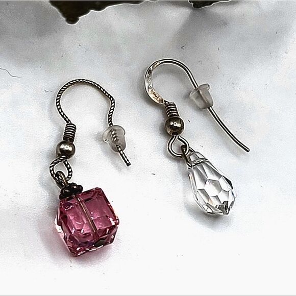 "5/$25" Sterling Silver Swarovski Crystal Mismatched Dangle Earrings - Picture 1 of 9